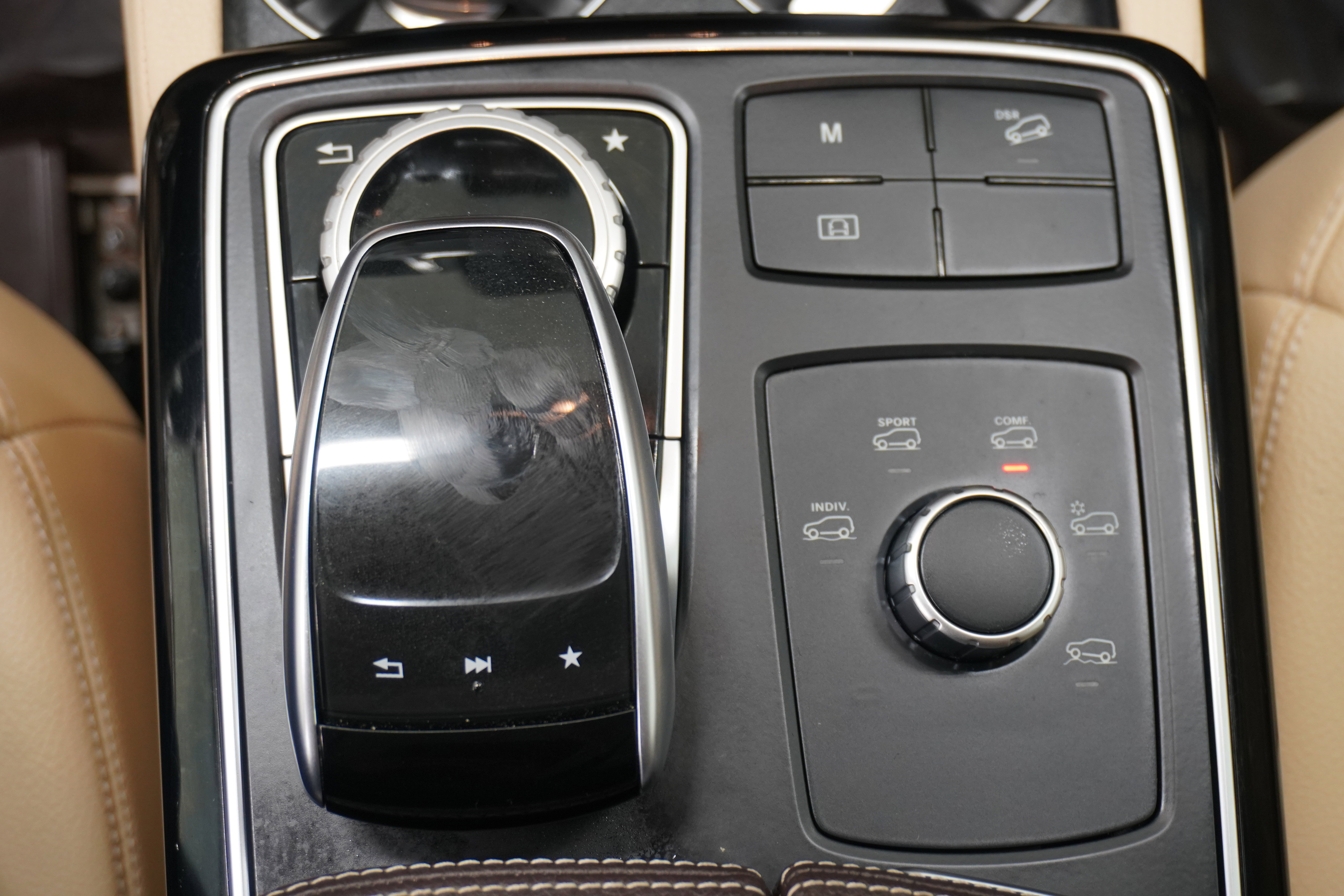 Used 2017 Mercedes-Benz GLE 350 4MATIC image 24