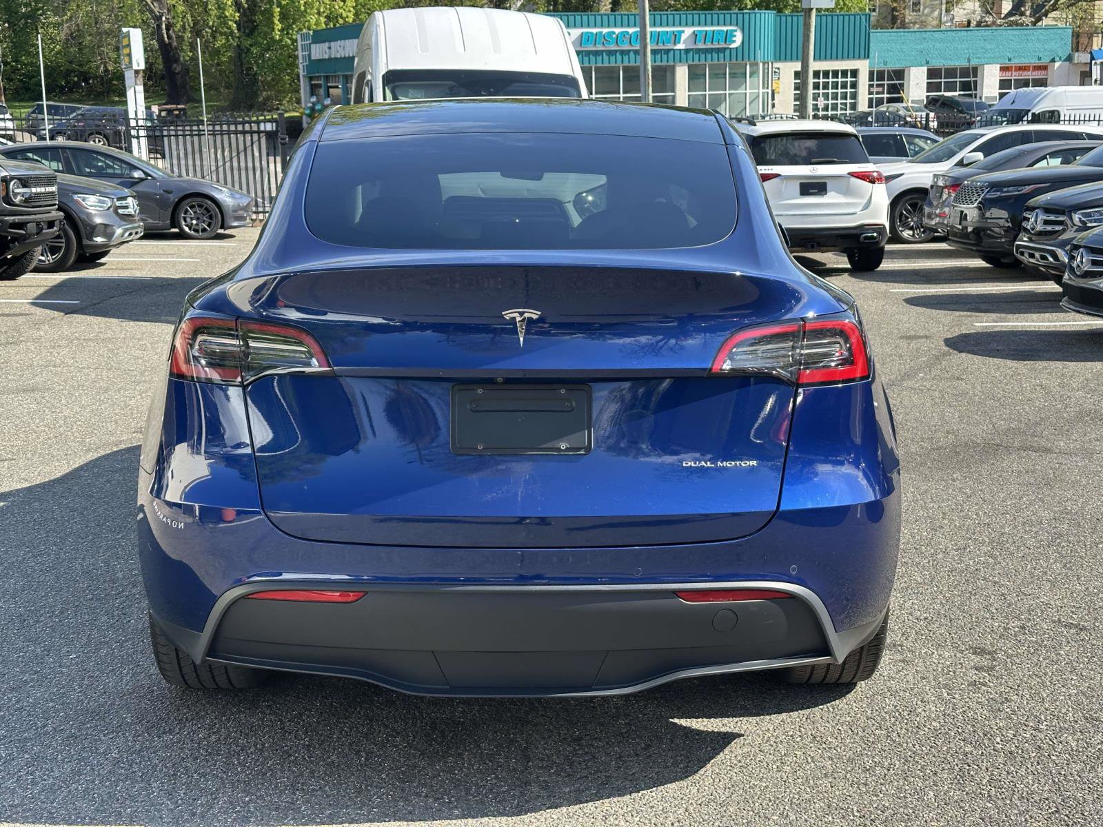 Used 2021 Tesla Model Y Long Range AWD/4WD image 4