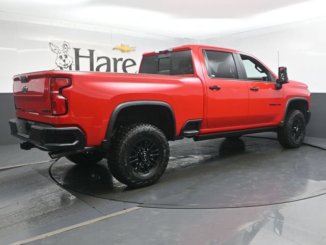 New 2026 Chevrolet Silverado 2500 ZR2 w/ LPO, Dark Essentials Package AWD/4WD image 28