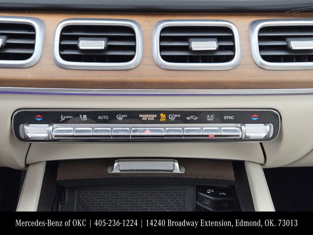 Used 2021 Mercedes-Benz GLS 450 4MATIC image 15