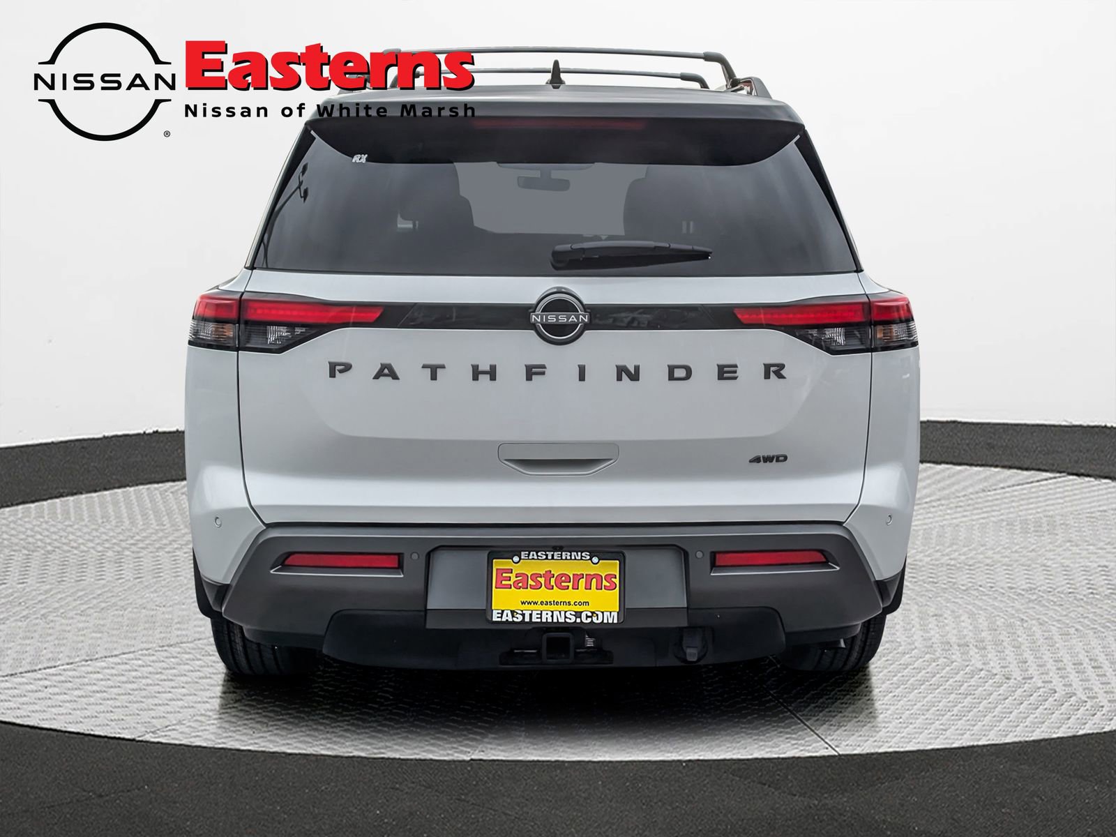 New 2026 Nissan Pathfinder Platinum image 8