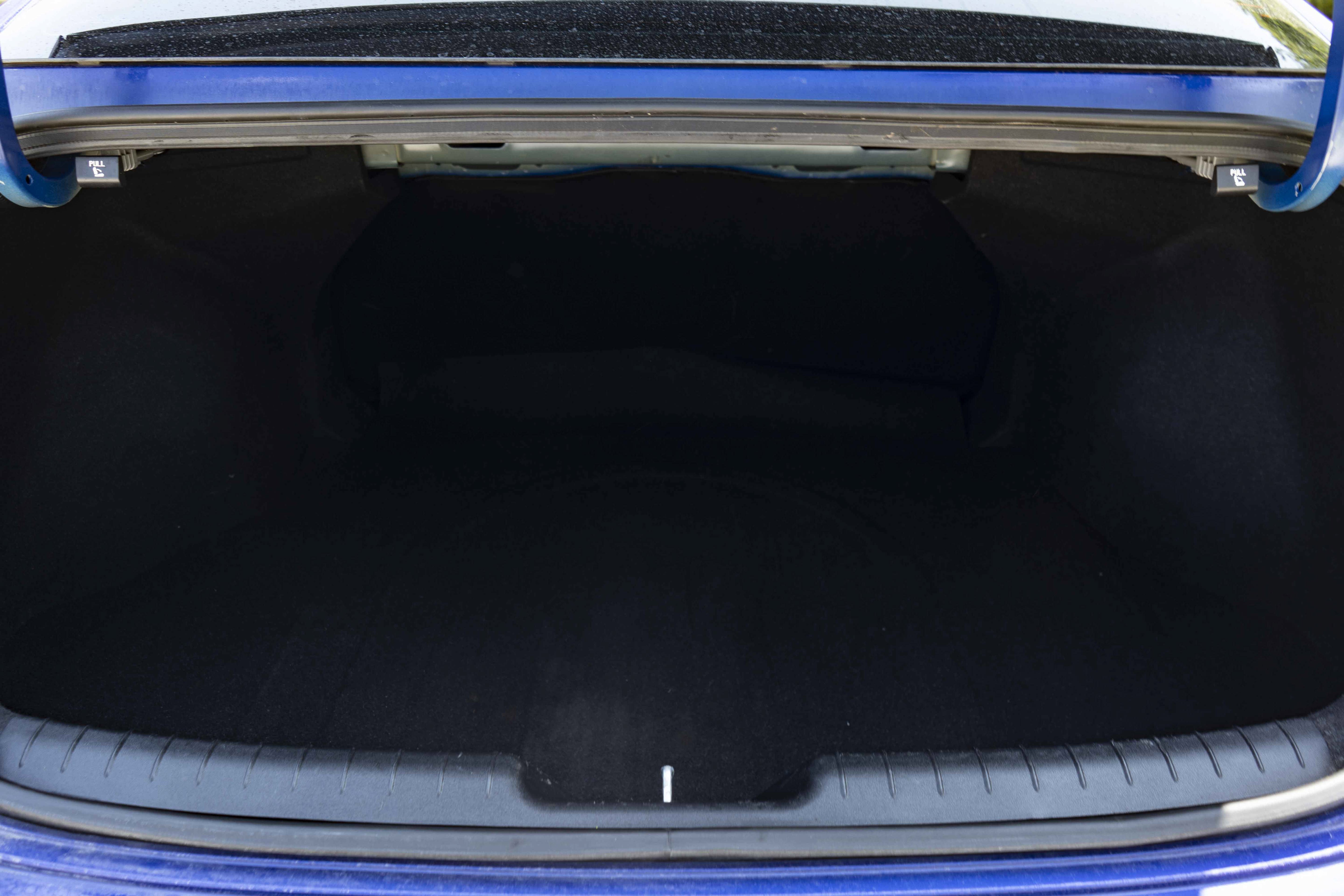 Used 2024 Hyundai Elantra Blue FWD image 37