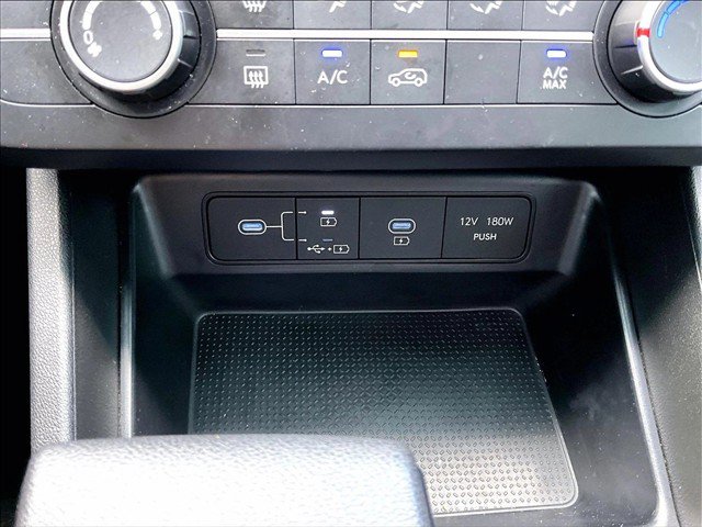 Used 2025 Hyundai Tucson SE FWD image 26