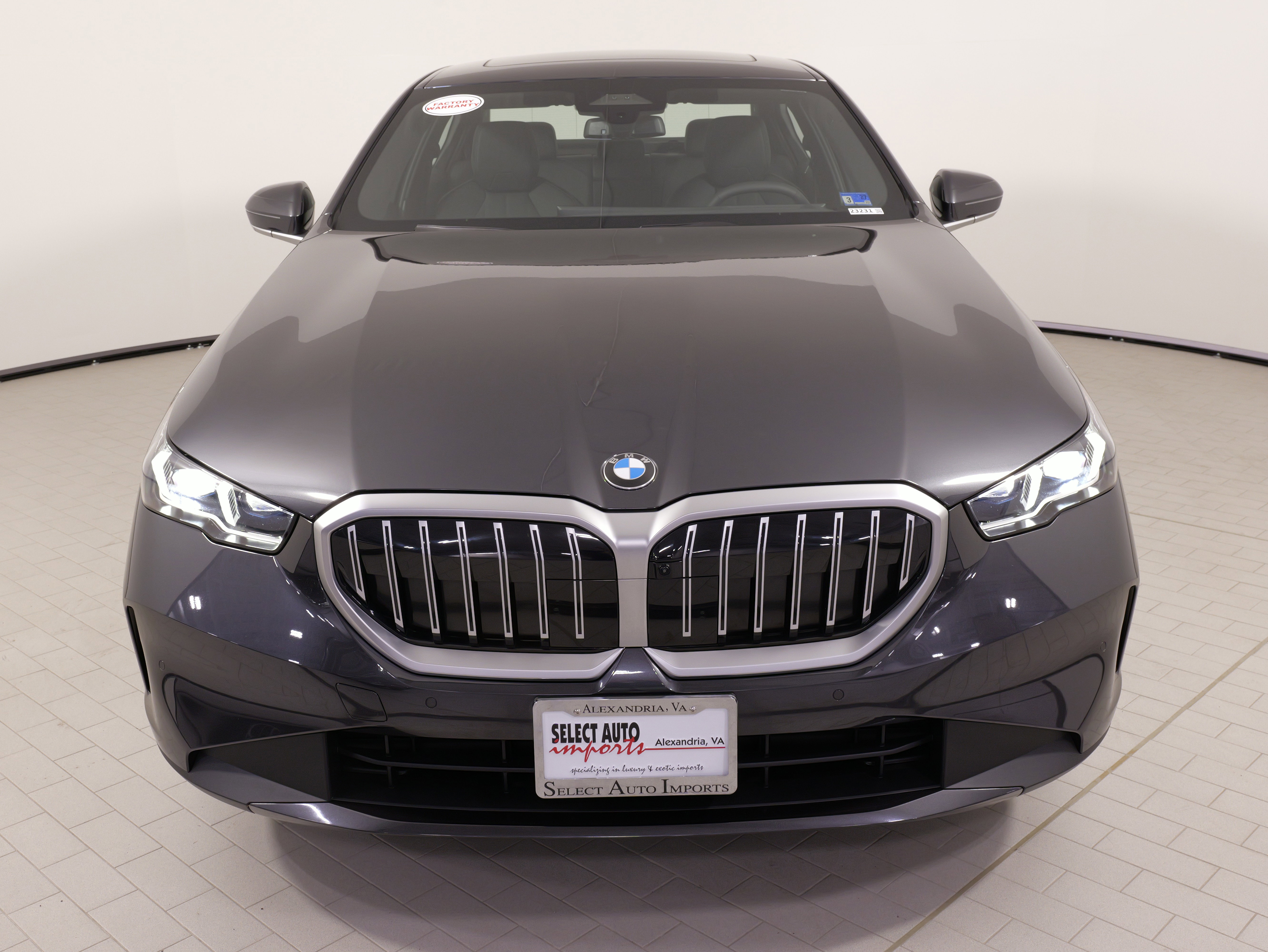 Used 2026 BMW 530i xDrive w/ Premium Package image 5