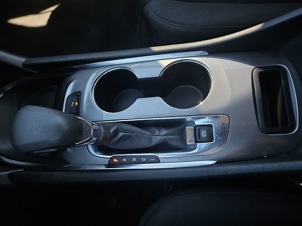 Used 2024 Chevrolet Malibu LT image 23