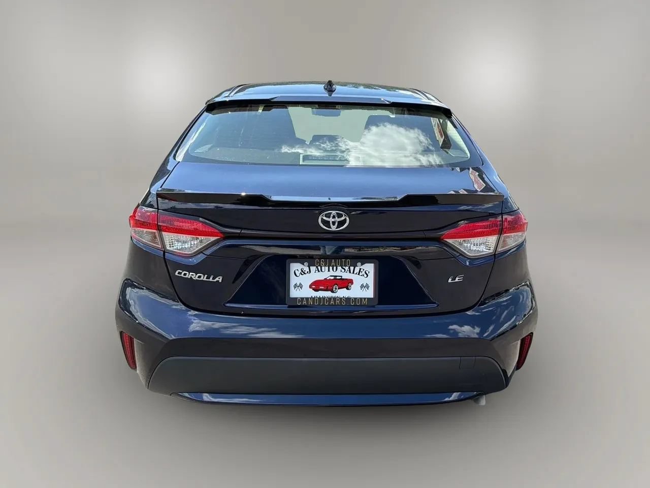 Used 2020 Toyota Corolla LE FWD image 6