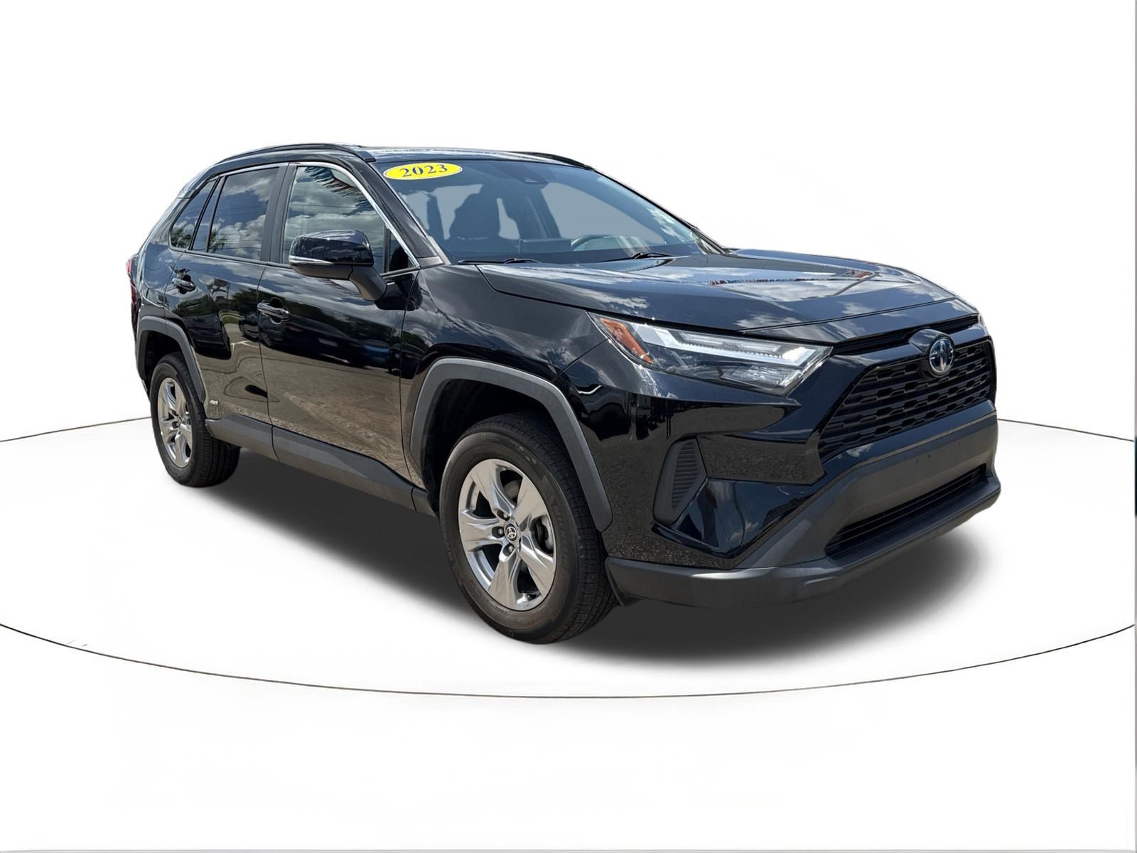 Used 2023 Toyota RAV4 XLE w/ Convenience Package