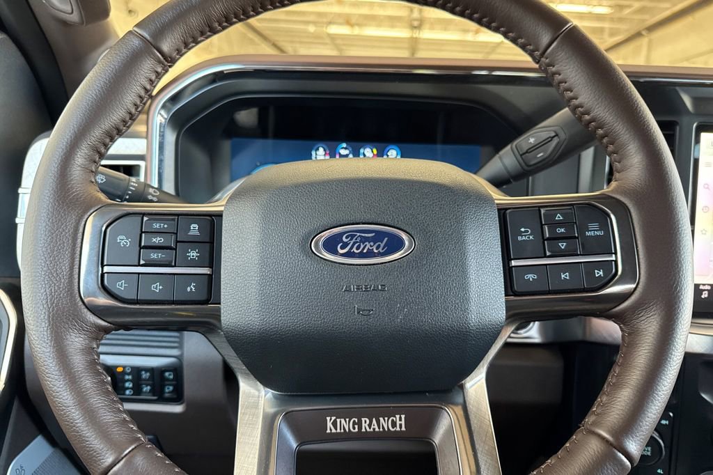 Used 2025 Ford F350 King Ranch AWD/4WD image 24