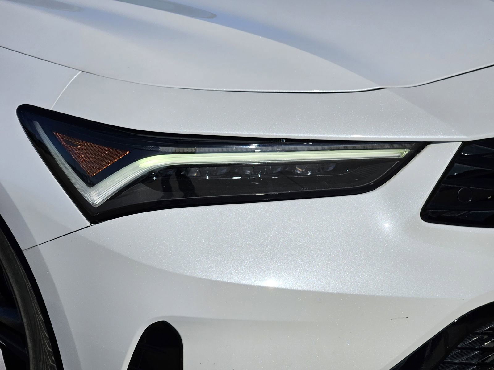 Used 2023 Acura Integra A-Spec image 9