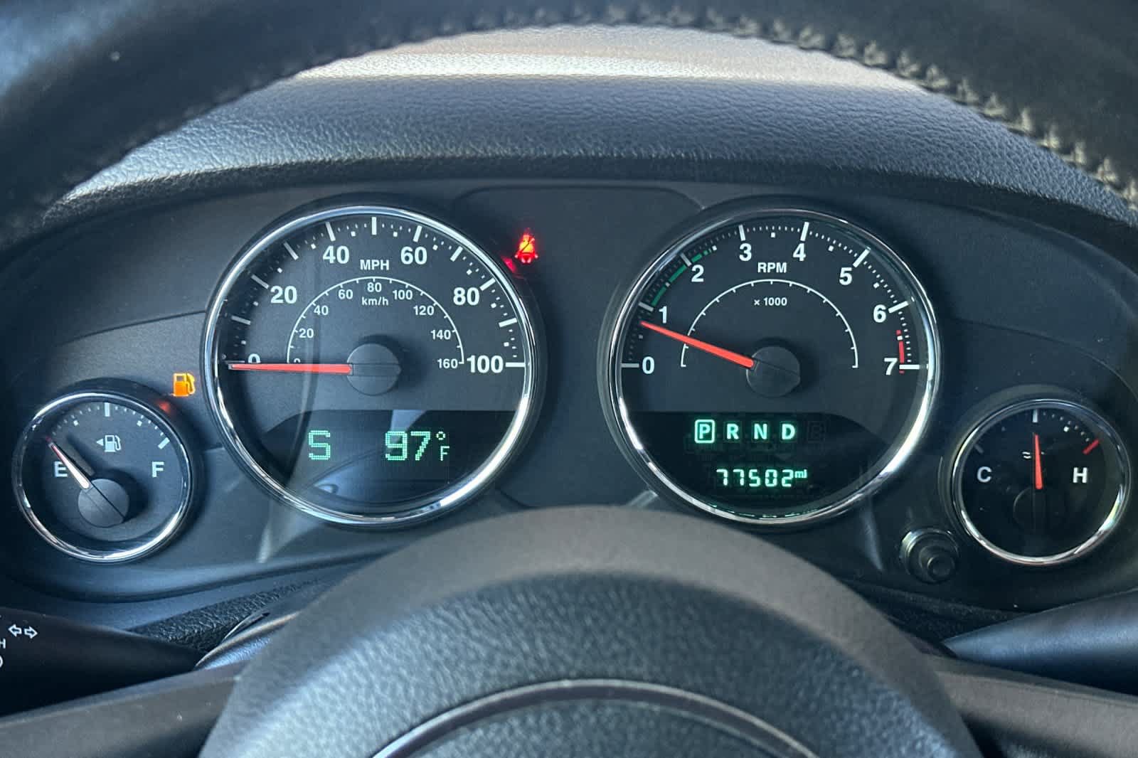 Used 2016 Jeep Wrangler Sport w/ Connectivity Group AWD/4WD image 26
