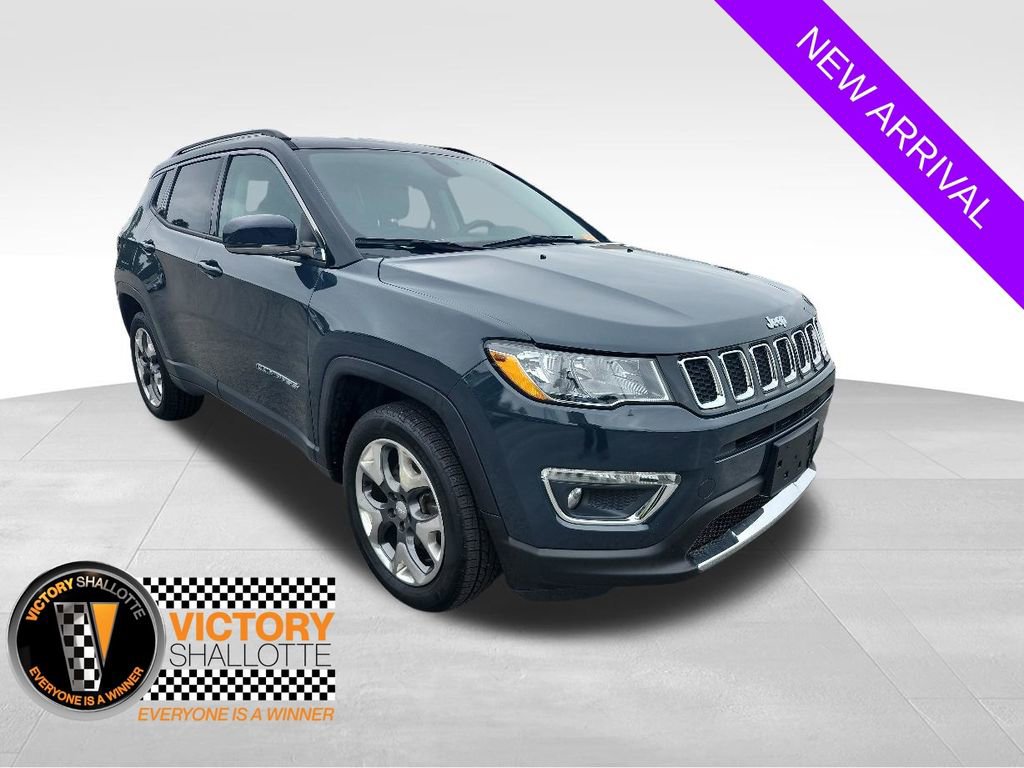 Used 2018 Jeep Compass Limited w/ Navigation Group AWD/4WD image 1