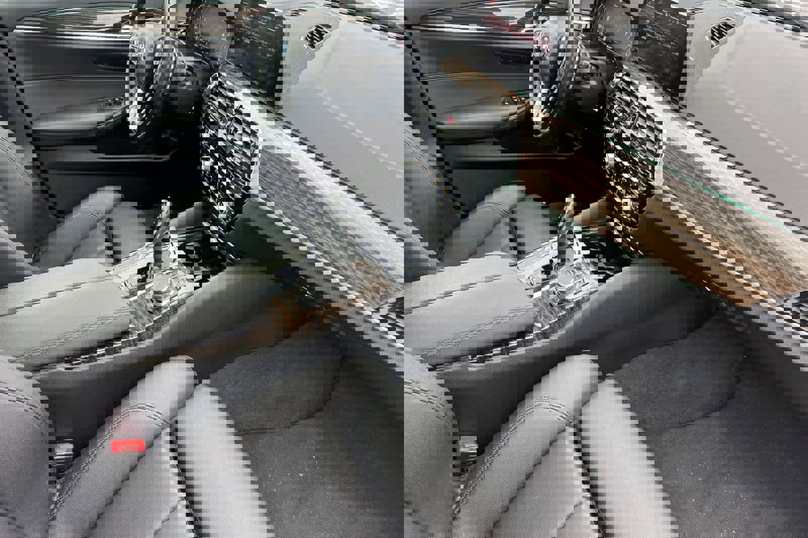 Used 2020 BMW 530e w/ Convenience Package image 16