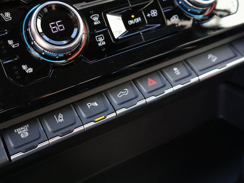 New 2026 GMC Sierra 2500 Denali w/ Denali Reserve Package image 36