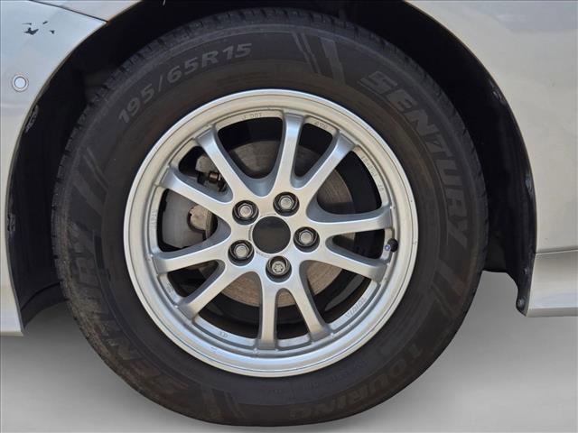 Used 2022 Toyota Prius LE FWD image 19