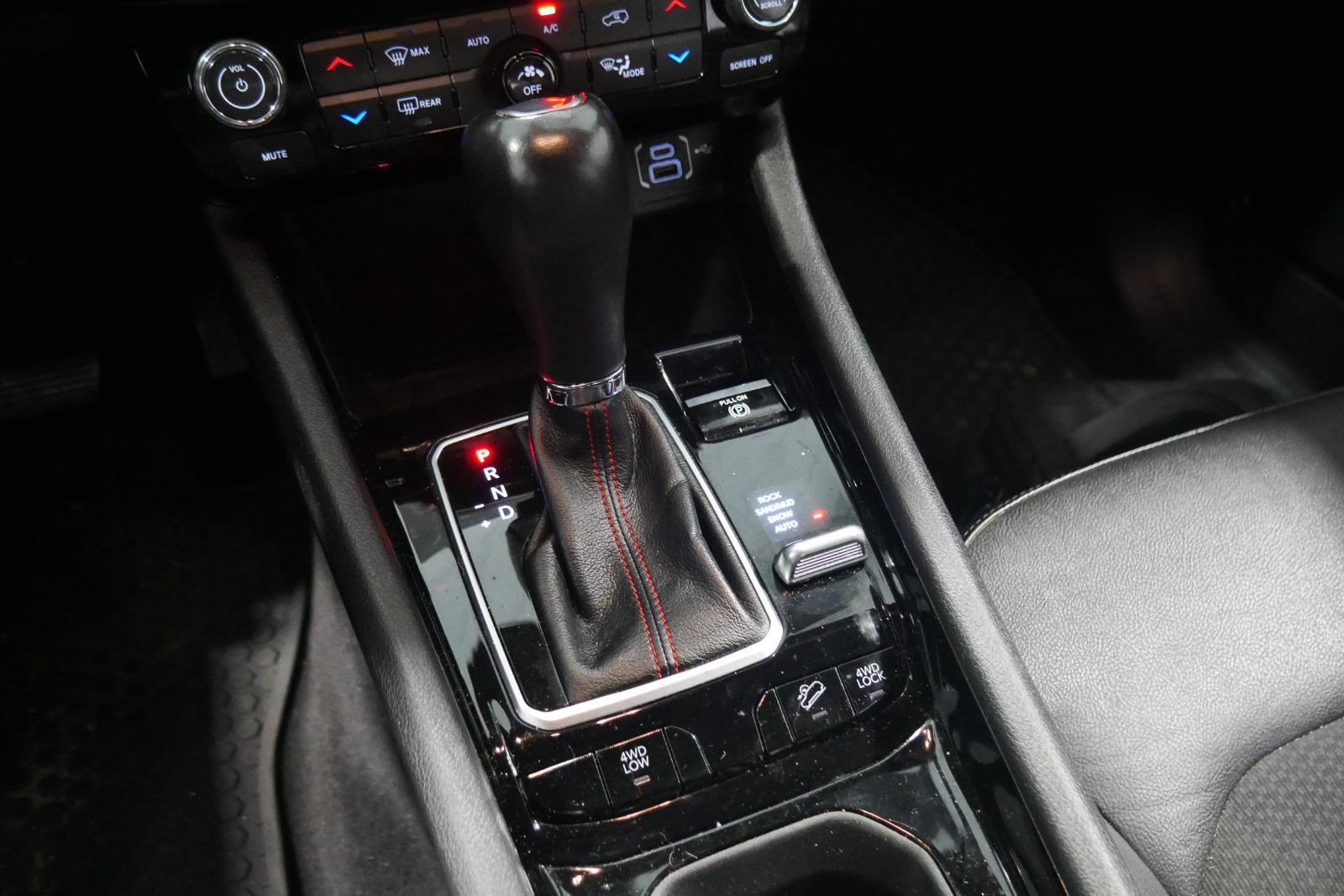 Used 2023 Jeep Compass Trailhawk image 24