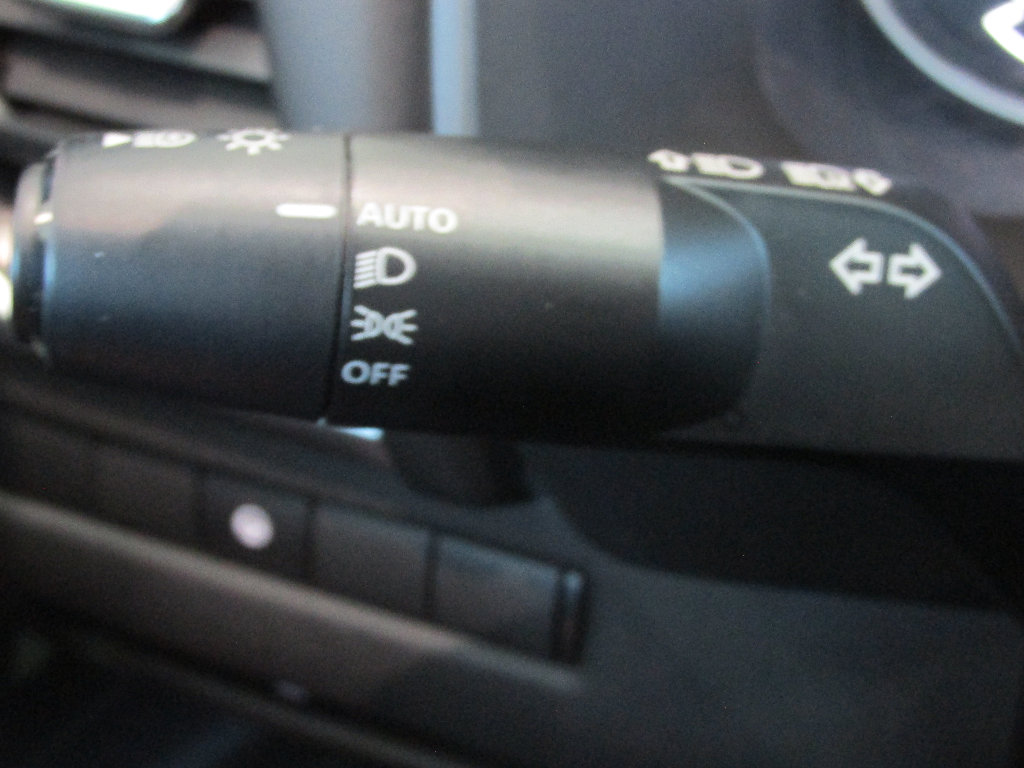 Used 2024 Nissan Rogue SV image 19