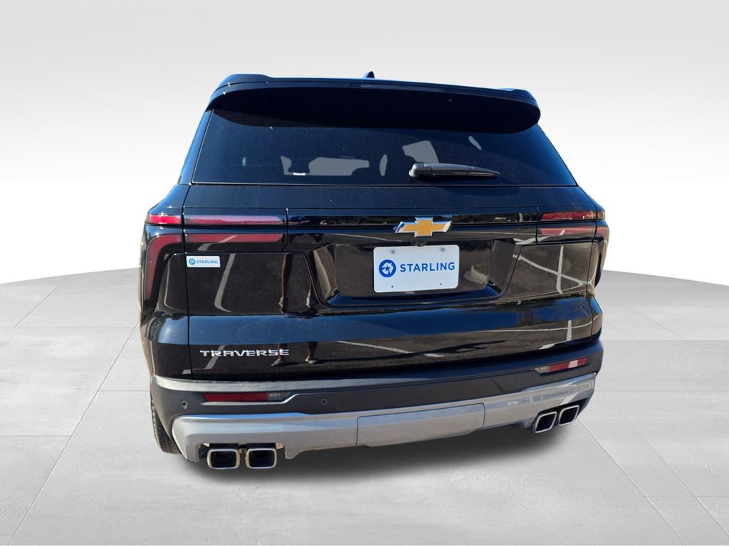 New 2025 Chevrolet Traverse LT w/ Enhanced Driving Package image 7