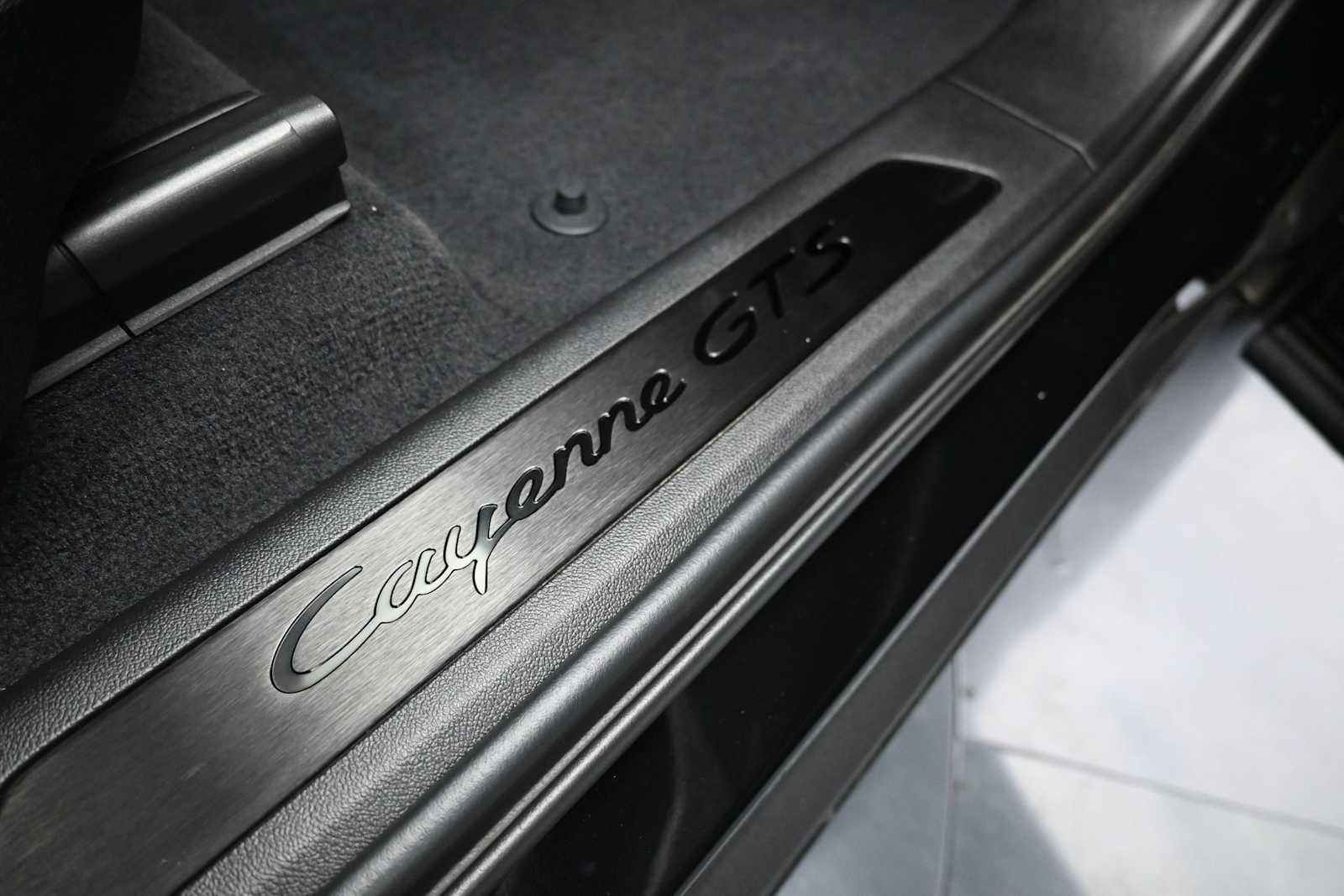 Certified 2023 Porsche Cayenne GTS AWD/4WD image 26