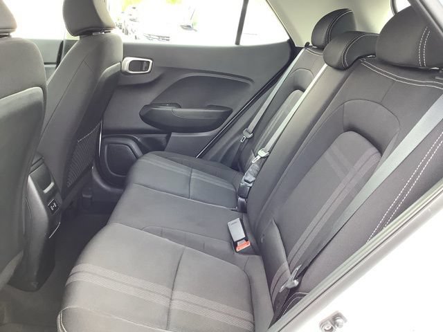 Certified 2026 Hyundai Venue SEL FWD image 21