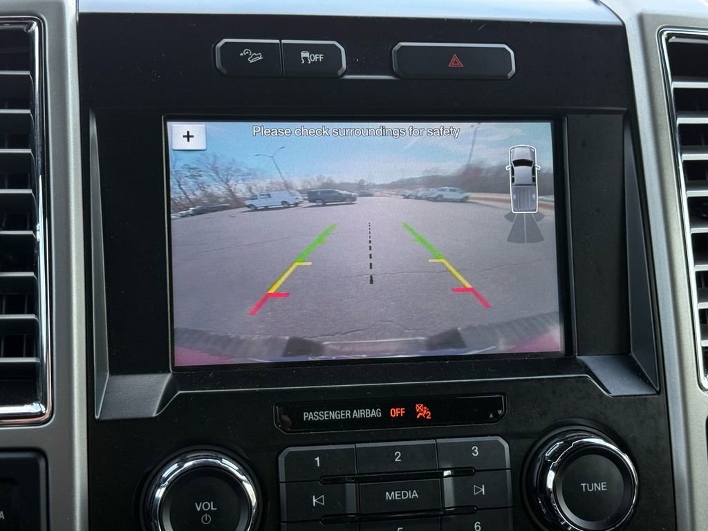 Used 2016 Ford F150 Lariat image 25