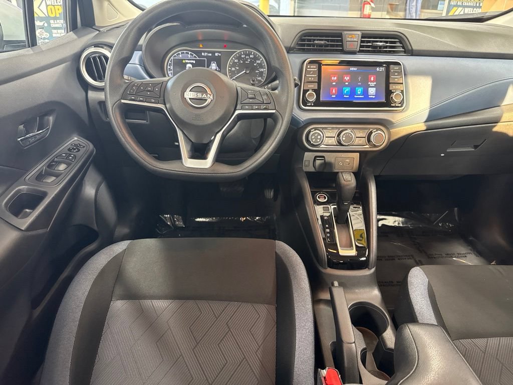 Used 2025 Nissan Versa SV FWD image 20