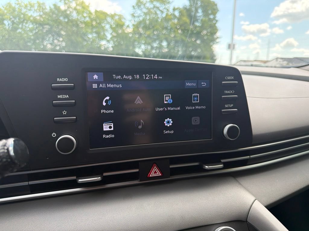 Used 2023 Hyundai Elantra SE FWD image 29