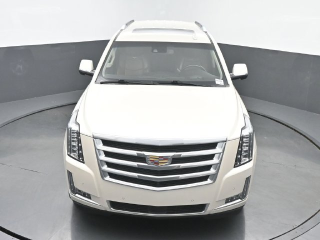 Used 2015 Cadillac Escalade Premium AWD/4WD image 38