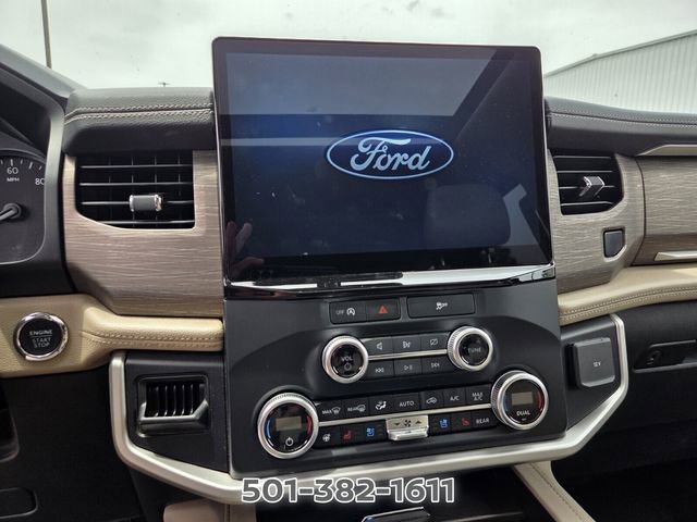 Used 2024 Ford Expedition Limited AWD/4WD image 10
