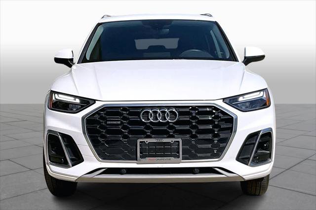 Used 2024 Audi Q5 2.0T Premium w/ Convenience Package AWD/4WD image 4