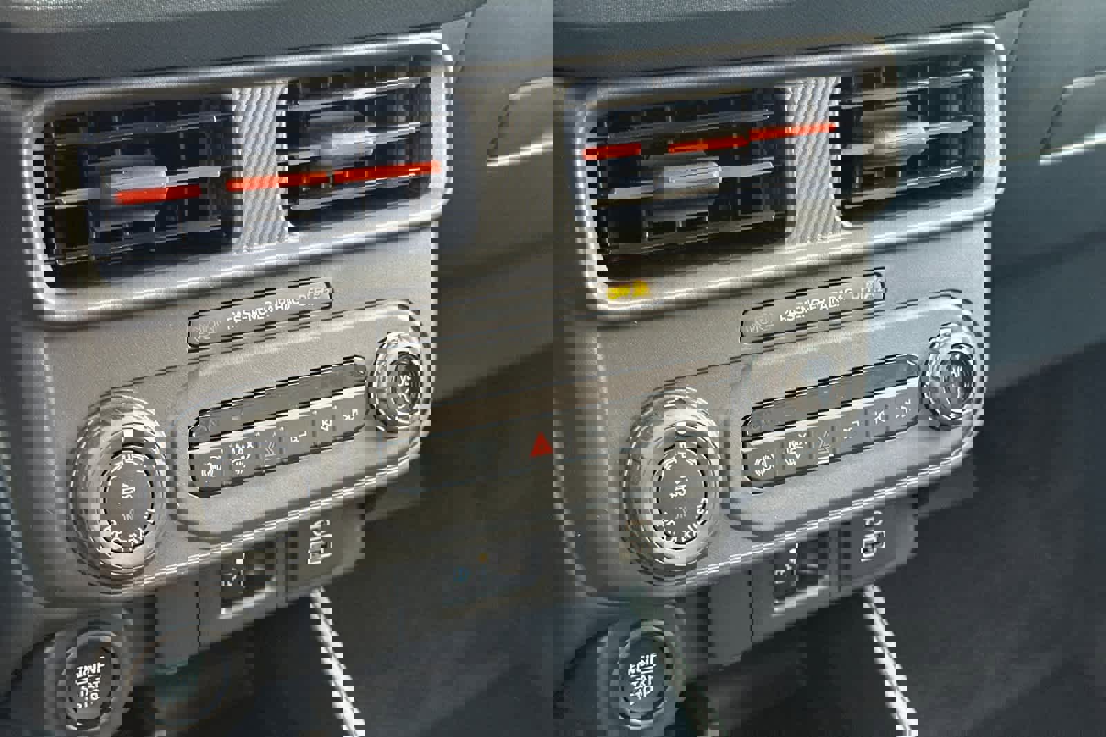 New 2025 Ford Bronco Big Bend image 19