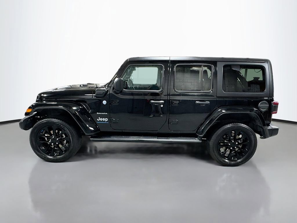 Used 2023 Jeep Wrangler Unlimited Sahara image 10