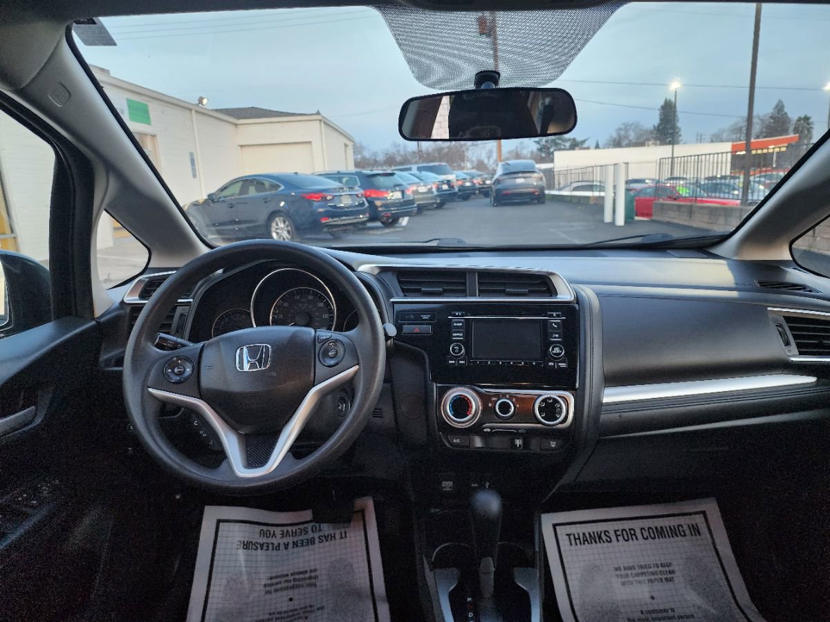 Used 2015 Honda Fit LX image 10