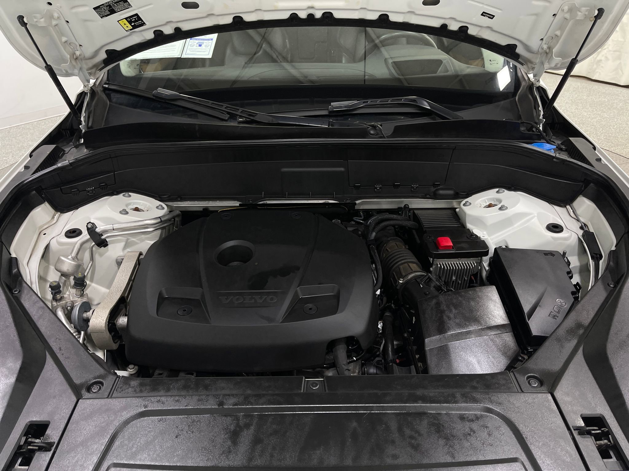 Used 2021 Volvo XC90 T6 Momentum w/ Advanced Package AWD/4WD image 28