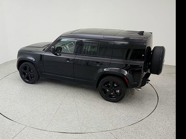 New 2026 Land Rover Defender 110 X-Dynamic SE AWD/4WD image 35