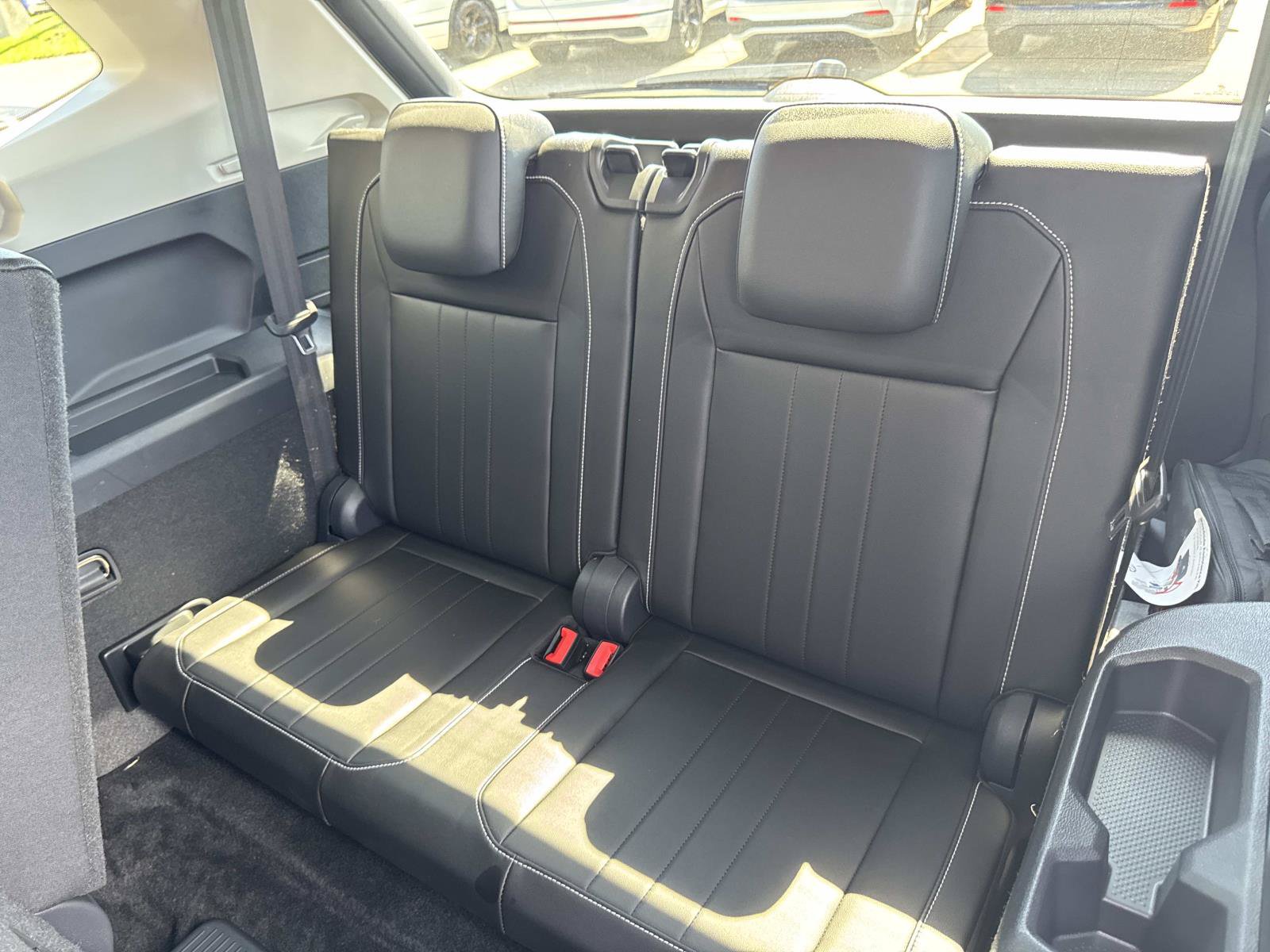 Certified 2023 Volkswagen Tiguan SE FWD image 26