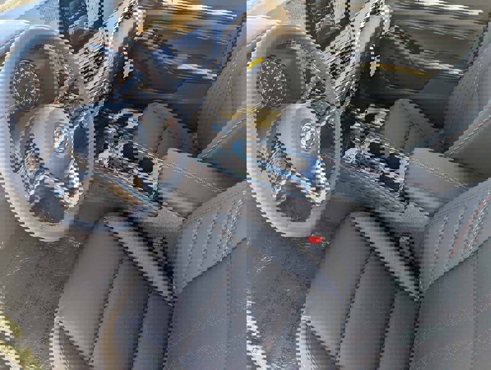 New 2025 Nissan Altima 2.5 SR image 12