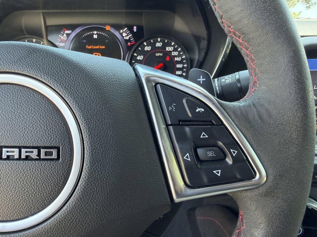 Used 2020 Chevrolet Camaro ZL1 RWD image 26