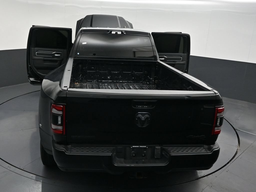 Used 2024 RAM 3500 Big Horn w/ Night Edition AWD/4WD image 35
