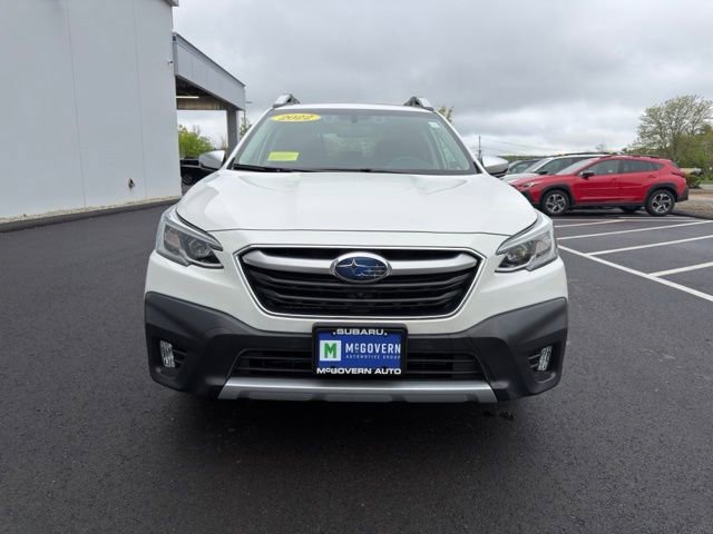 Used 2022 Subaru Outback Touring XT AWD/4WD image 2