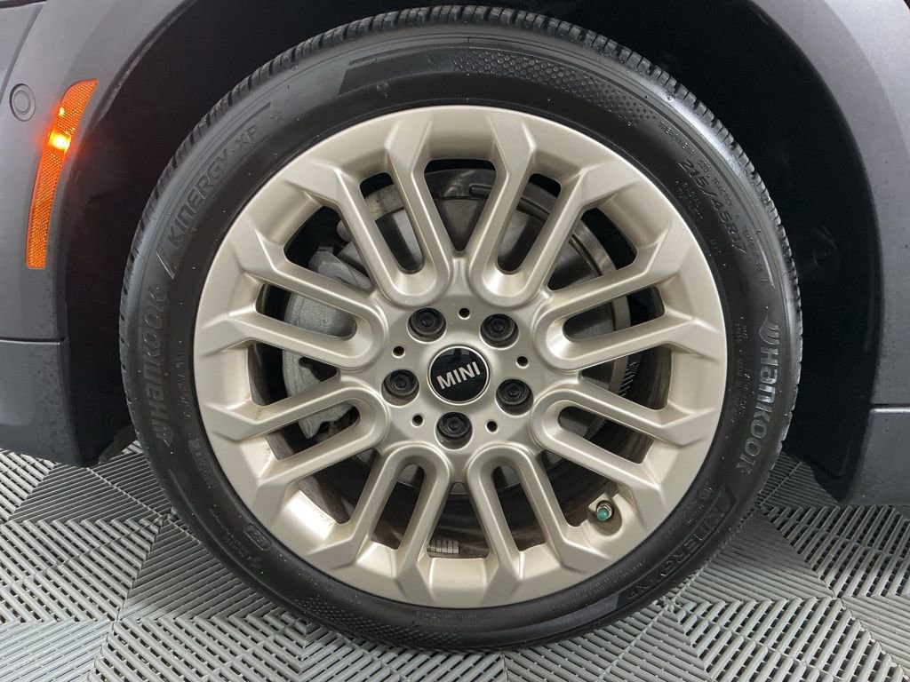 Certified 2025 MINI Cooper S image 7