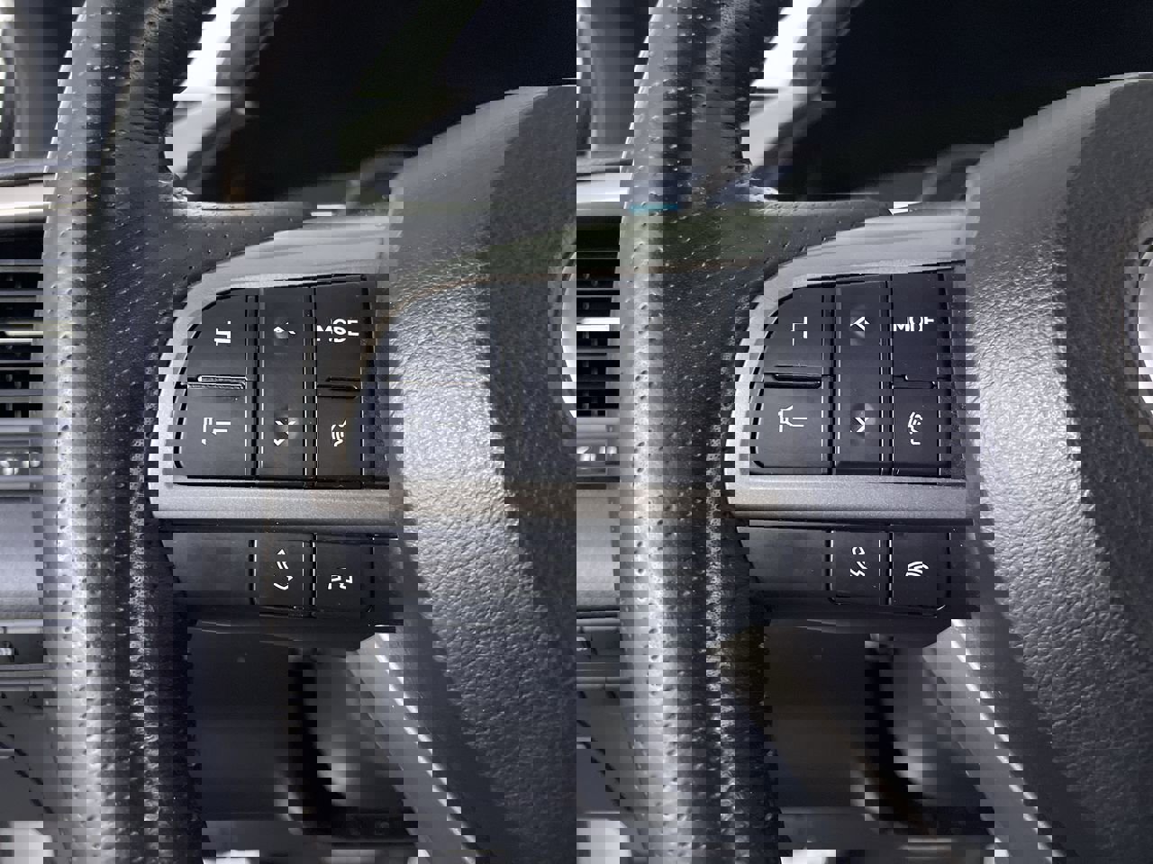 Used 2019 Lexus RX 450h F Sport image 28