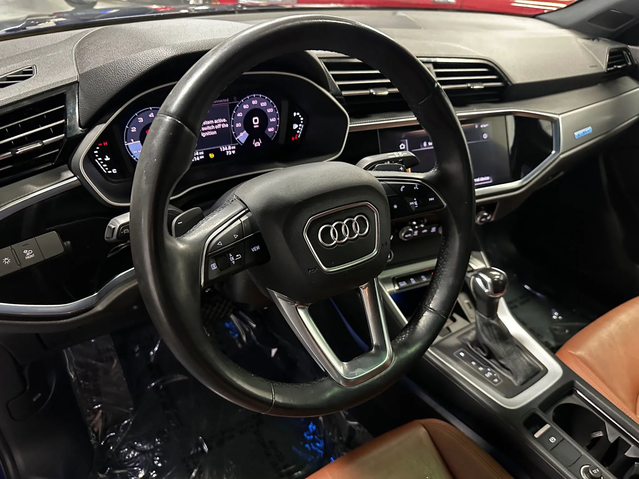 Used 2021 Audi Q3 2.0T Premium Plus w/ Premium Plus Package image 9