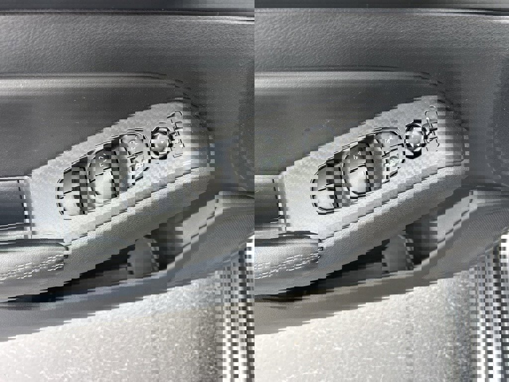 Used 2022 Nissan Altima 2.5 SV image 4