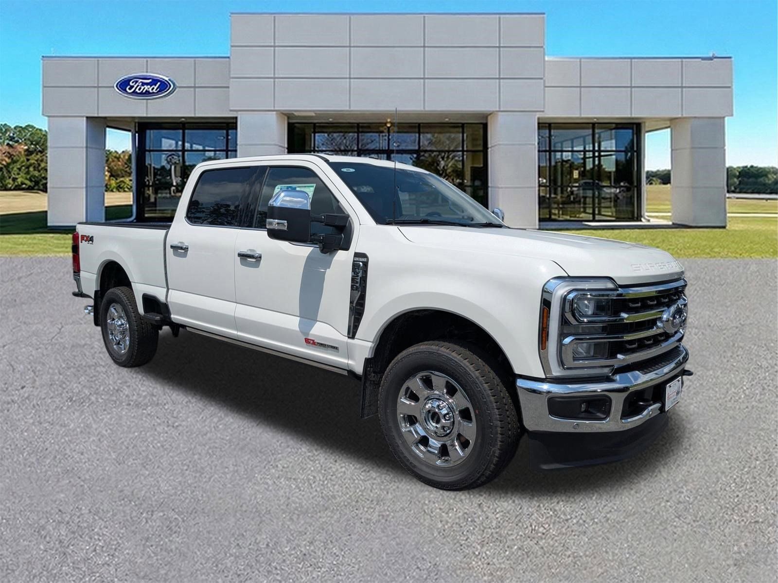 New 2025 Ford F350 King Ranch w/ Chrome Package video 2