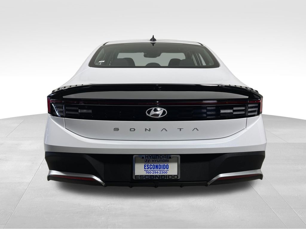 New 2026 Hyundai Sonata SE FWD image 4