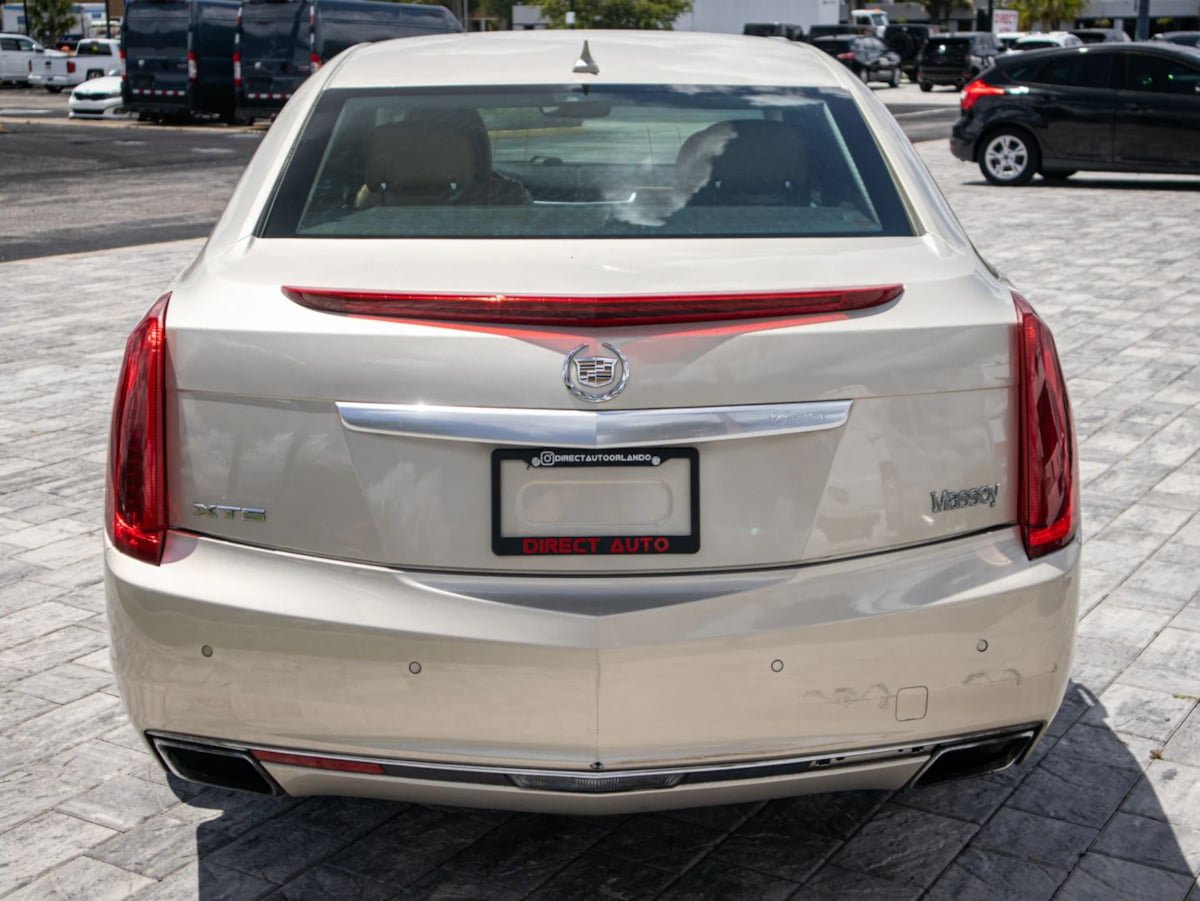 Used 2013 Cadillac XTS Premium FWD image 6