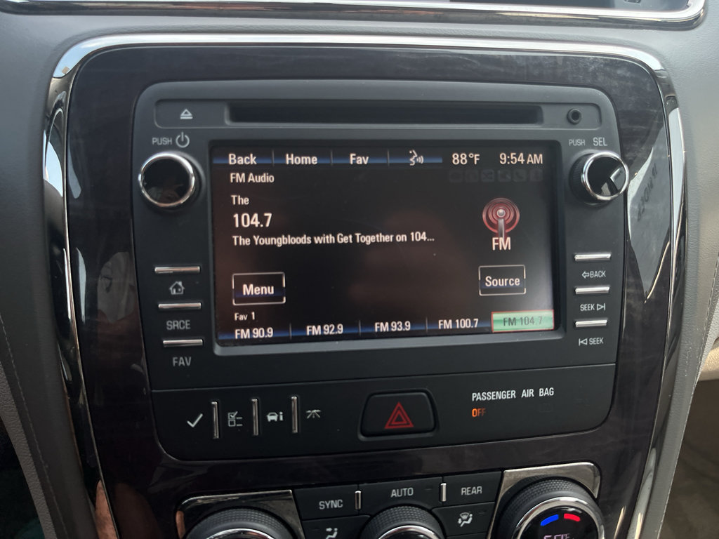 Used 2015 Buick Enclave Leather FWD image 22