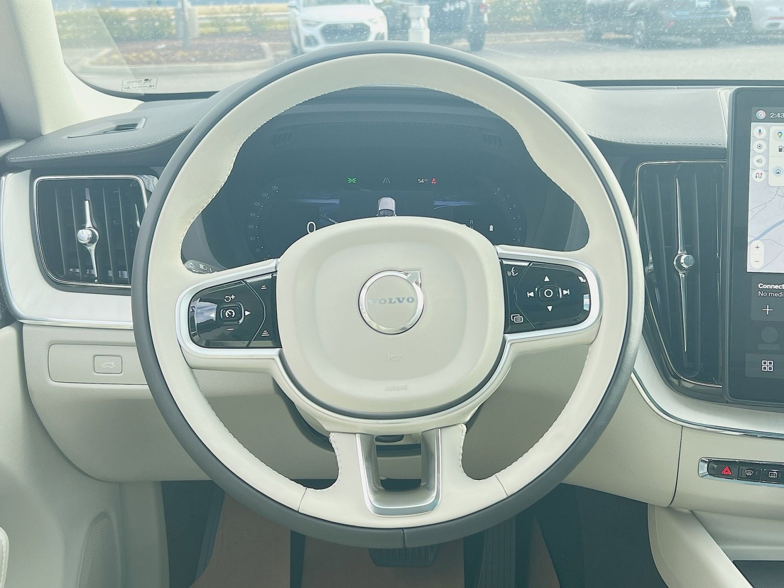 New 2026 Volvo XC60 B5 Ultra w/ Protection Package Premier image 16