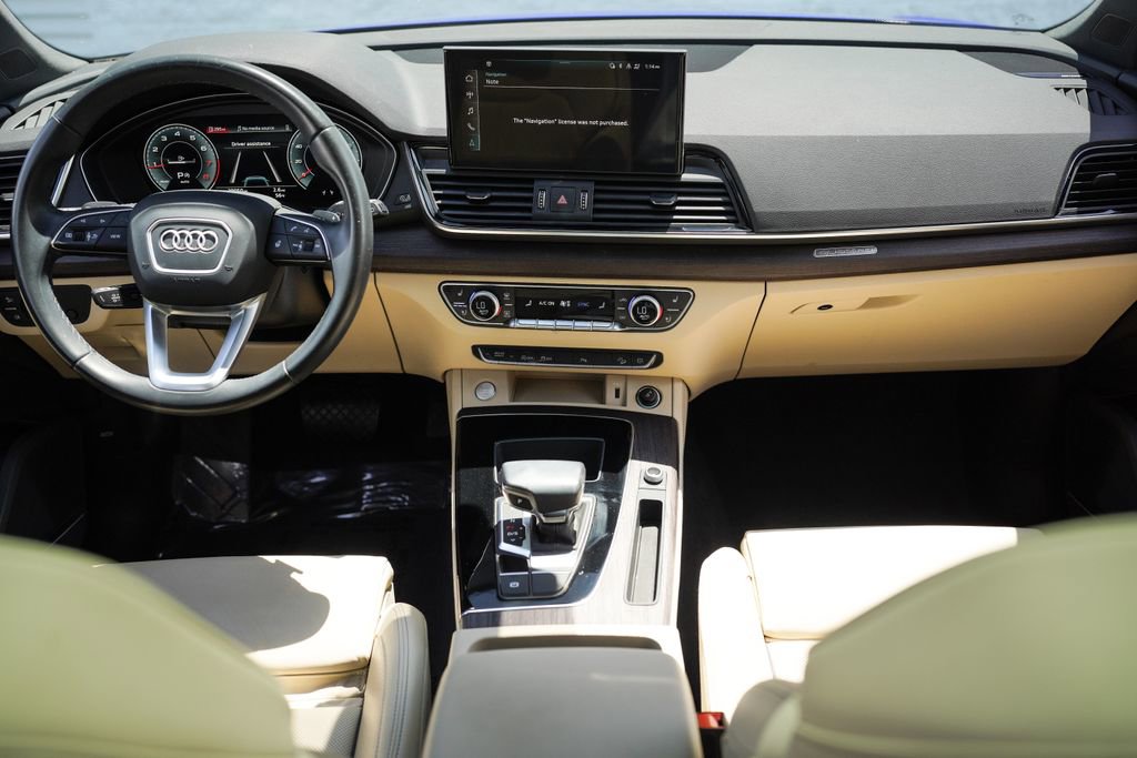 Used 2023 Audi Q5 2.0T Premium Plus w/ Premium Plus Package AWD/4WD image 21