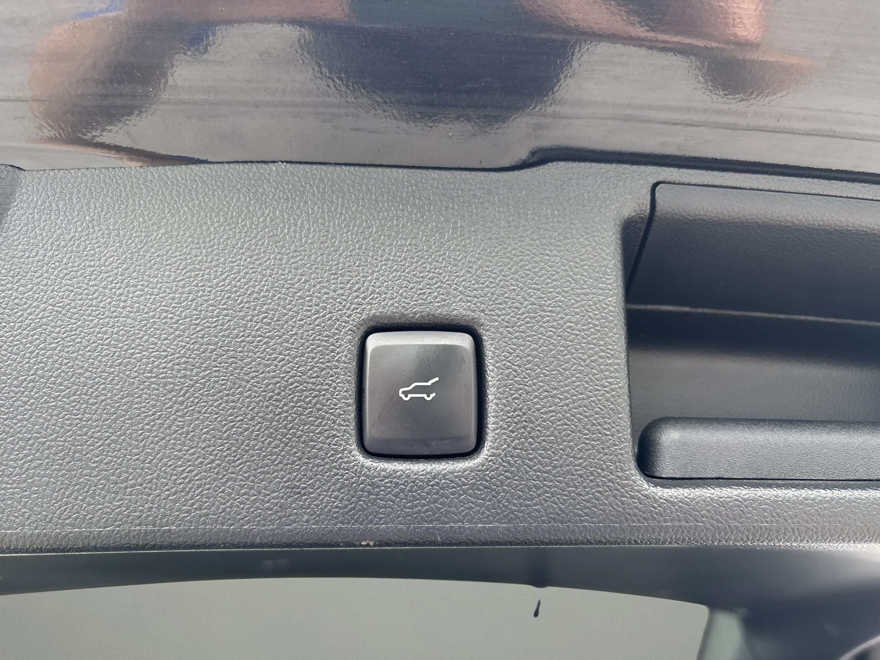 Used 2023 Ford Escape Active w/ Cold Weather Package FWD image 25